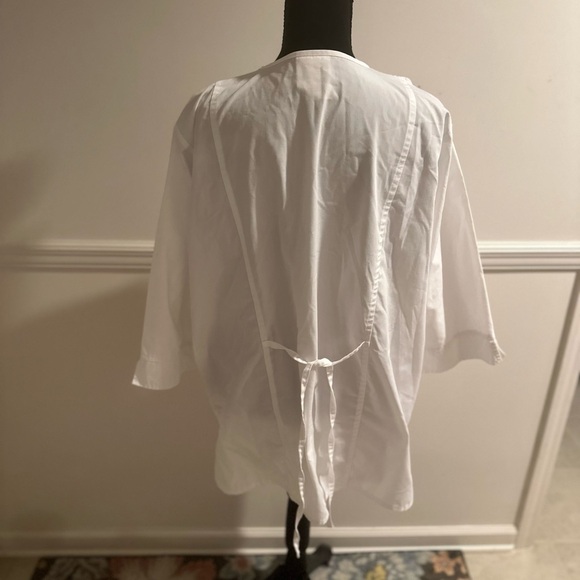 ALLHEART Lab Coat - Picture 4 of 5